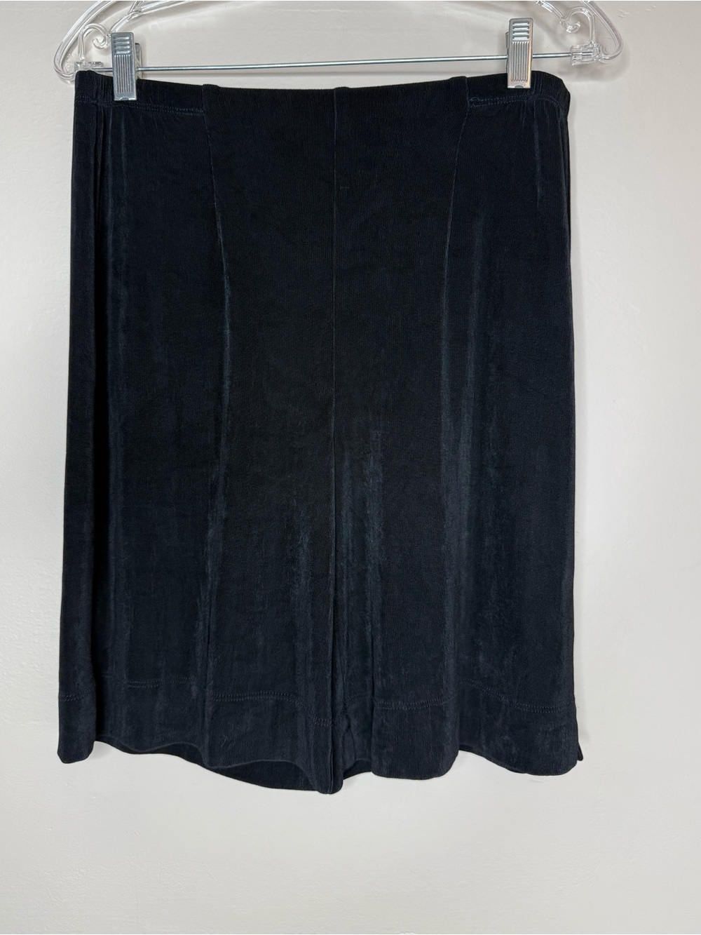 Chico's Travelers Black High-Waist Dressy Shorts Elastic Waist Size 1 Medium